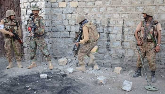 خیبر پختونخوا میں آئی بی اوز: 21 بھارت نواز دہشت گرد ہلاک، چار سرغنہ بھی شامل، آئی ایس پی آر