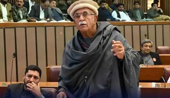 کیا جیتے ہوئے لوگوں کو ہروانا آئین کی خلاف ورزی نہیں ہے؟ محمود اچکزئی