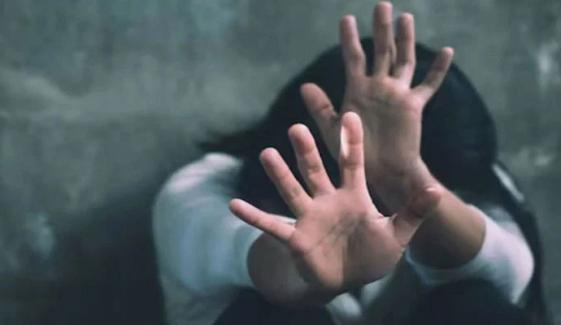کوٹ لکھپت: نجی اسکول کی استانی سے مبینہ اجتماعی زیادتی، مقدمہ درج
