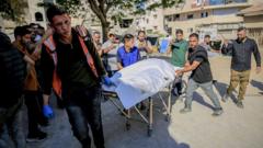غزہ میں اسرائیلی حملوں میں الجزیرہ کا کیمرہ مین اور 5 دیگر افراد ہلاک، حکام کا کہنا ہے