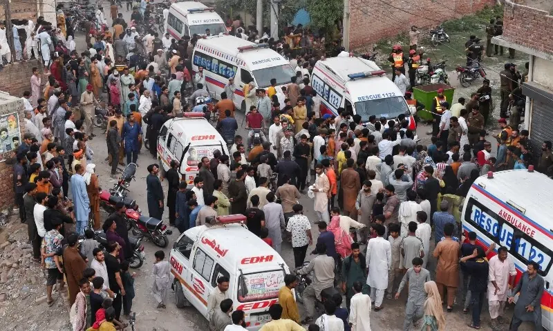 لاہور: چھت گرنے سے 14 بچوں کی ہلاکت، ٹیوشن سینٹر مالکان اور ٹھیکیدار کے خلاف مقدمہ درج