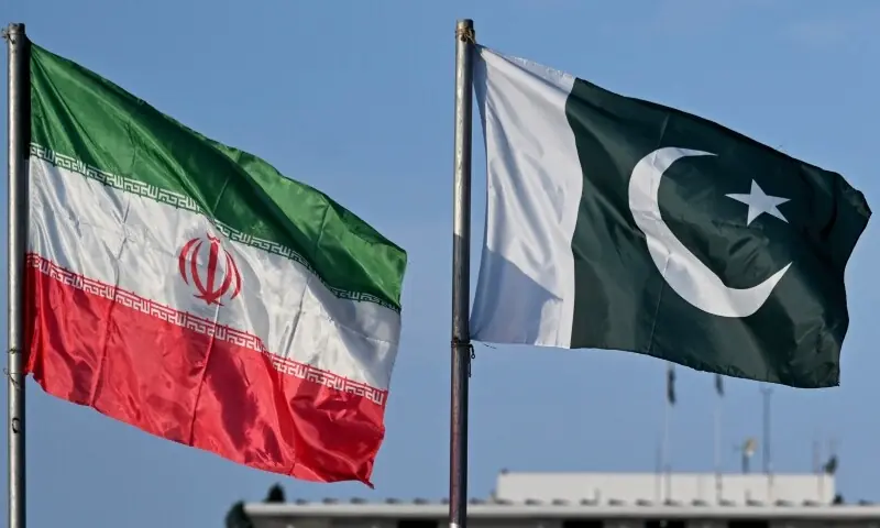 پاکستان امریکہ-ایران تعلقات کی بہتری کے لیے متحرک، چین کی تائید حاصل