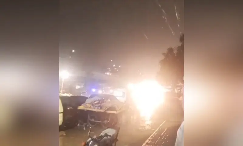 کراچی میں مون سون کی بارشوں کا دوسرا روز، شہر کے مختلف علاقوں میں ہلکی سے درمیانی بارش