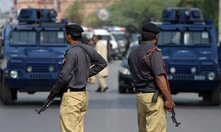 عذیر بلوچ کا بھائی کراچی کے علاقے لیاری میں گولی لگنے سے شدید زخمی