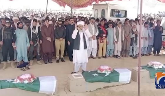 بلوچستان: مانگی ڈیم حملے میں شہید 4 پولیس اہلکاروں کی نمازِ جنازہ ادا، اعلیٰ حکام کی شرکت