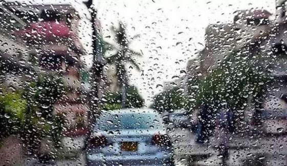کراچی: آئندہ 24 گھنٹوں میں چند مقامات پر بوندا باندی کا امکان