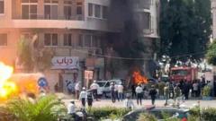 دمشق میں دھماکوں سے 18 افراد زخمی، فرانسیسی صدر میکرون کا دورہ