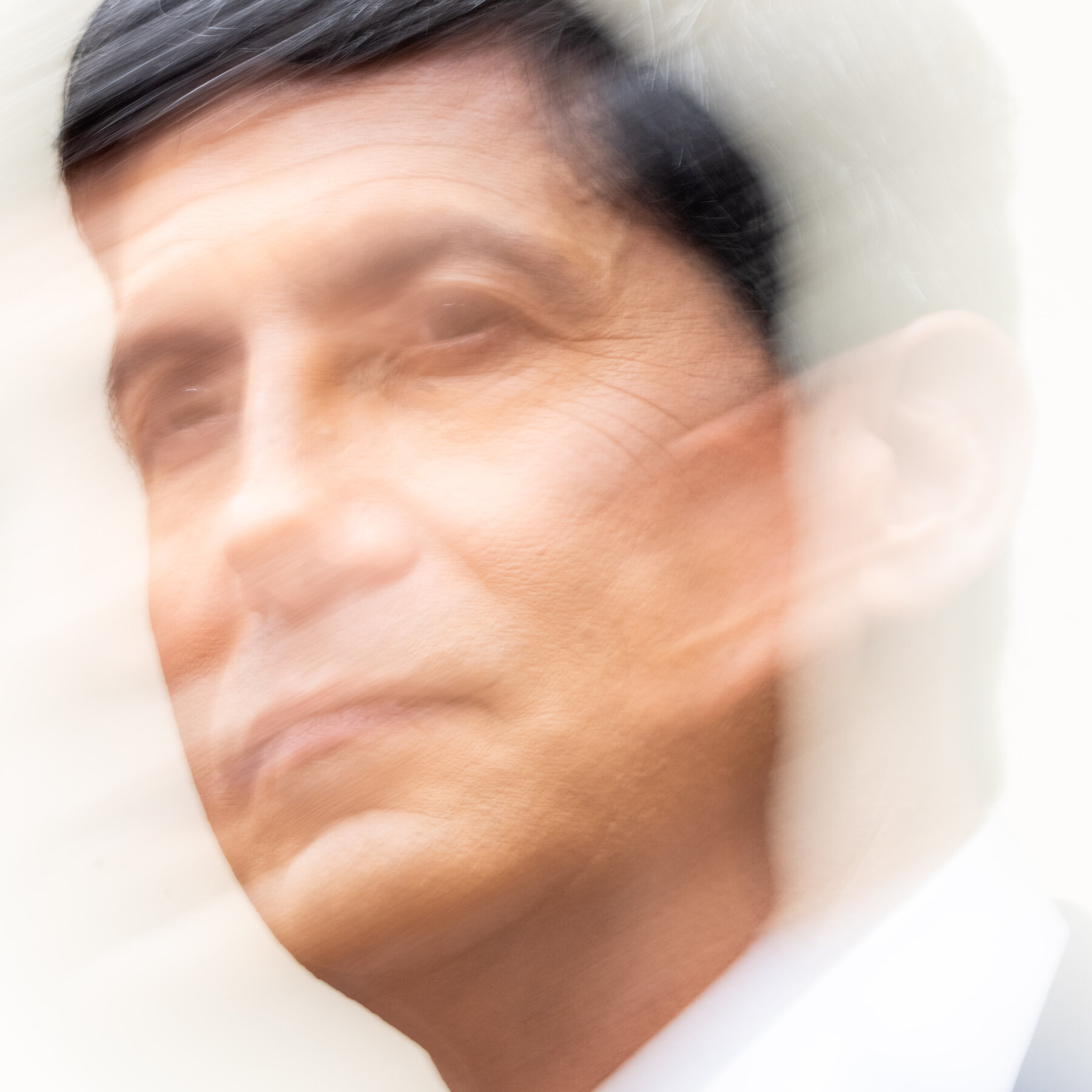 فیڈرل ریزرو میں کیون وارش کی سربراہی اور مالیاتی خساروں کا چیلنج