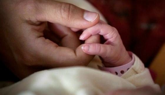 لاہور: شاہدرہ سے اغوا ہونے والا 4 ماہ کا بچہ بازیاب، 2 ملزمان گرفتار