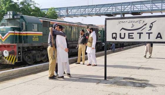 کوئٹہ-پشاور ٹرین سروس دو روز کی معطلی کے بعد بحال