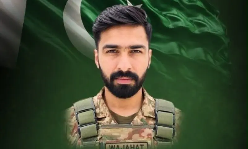 بلوچستان میں انٹیلی جنس بیسڈ آپریشنز: میجر شہید، 4 دہشت گرد ہلاک، آئی ایس پی آر